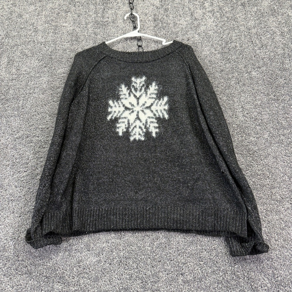 Maurices Sweater Womens Large Gray Snowflake Knit Long Sleeve Pullover Crew Neck